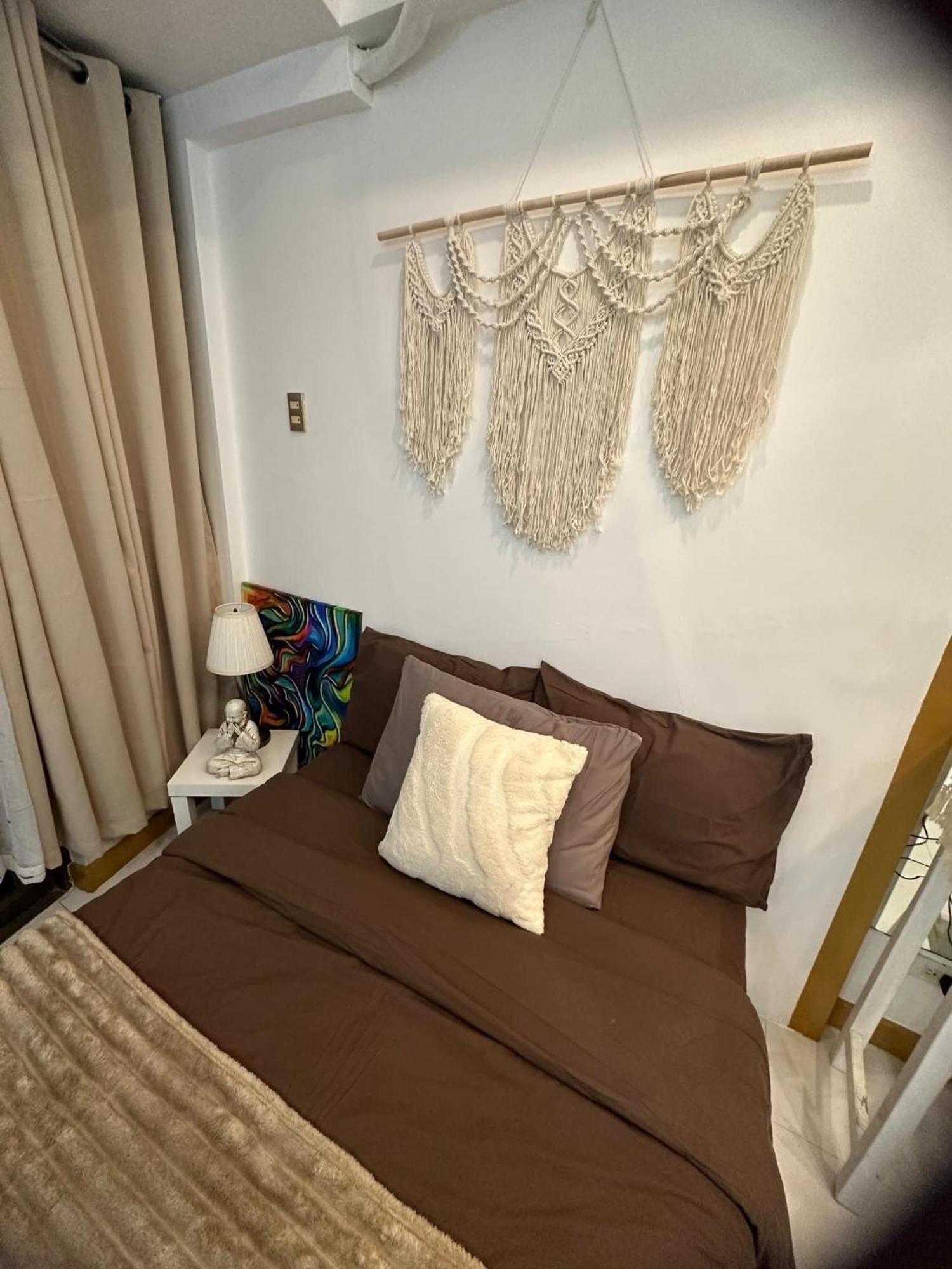Cozy Place With City View At Greenbelt Makati Манила Екстериор снимка