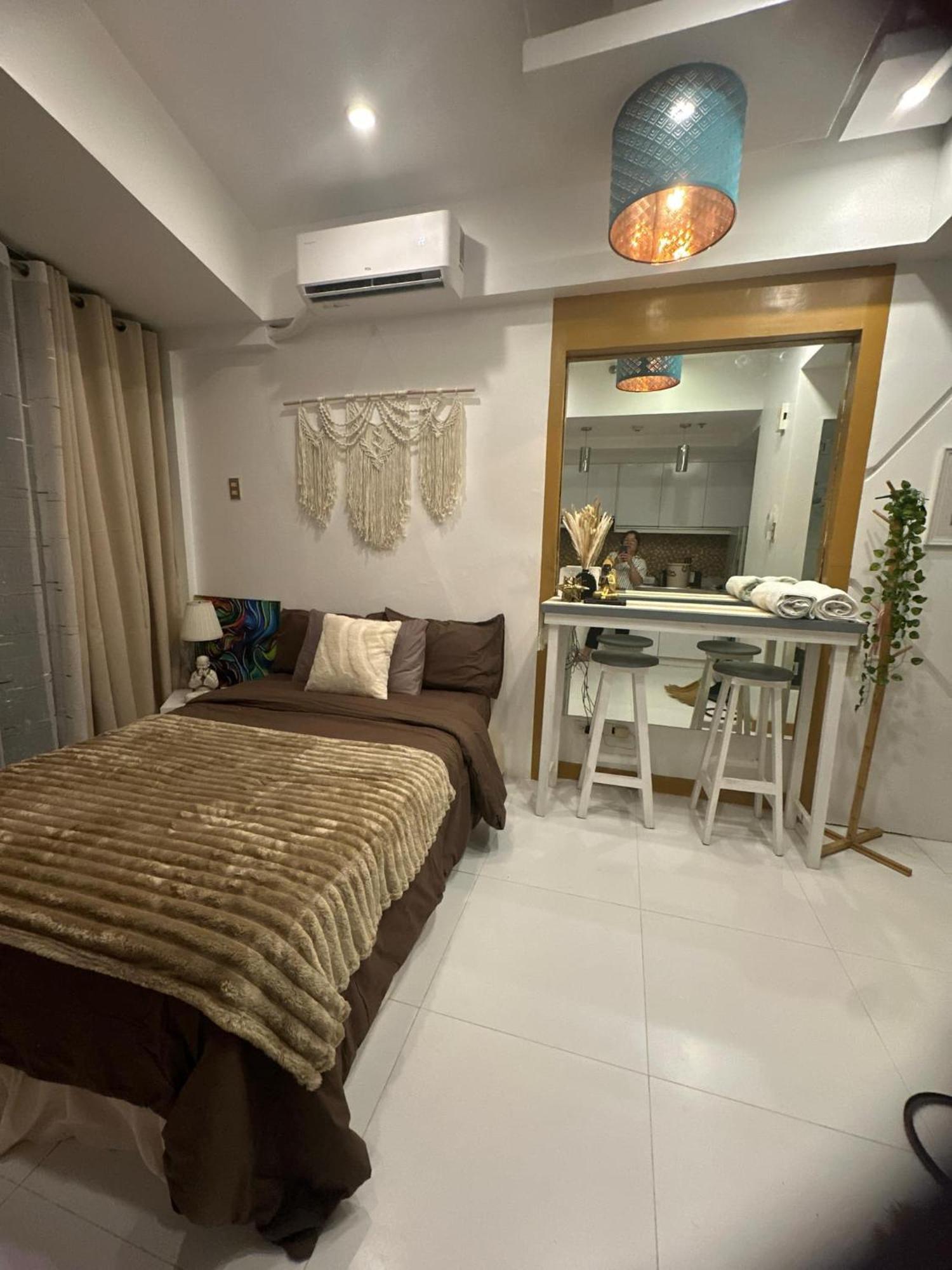 Cozy Place With City View At Greenbelt Makati Манила Екстериор снимка
